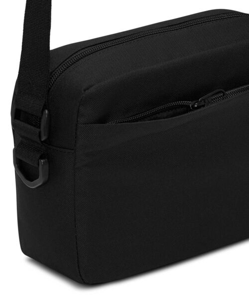 NIKE(ナイキ)の「ナイキ ヘリテージ クロスボディバッグ 2.0 (4L) / Nike Heritage Crossbody Bag 2.0 (4L) IB4378-010 Black(ボディバッグ/ウエストポーチ・メンズ・ブラック・ONE SIZE)」の5枚目の写真