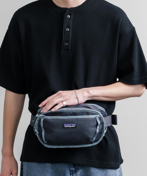 patagonia（パタゴニア）の「Patagonia FIELDSMITH HIP PACK ワンポイントロゴウエストポーチボディショルダー2WAYバッグ（ボディバッグ/ウエストポーチ・メンズ・ブラック/ブルー・FREE）」の17枚目の写真