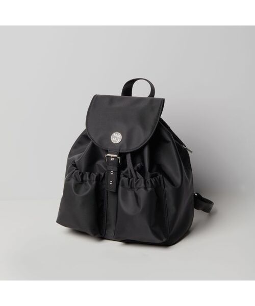 MARHEN.J(マルヘンジェイ)の「スカーレット (SCARLET) ナイロン バックパック(バックパック/リュック・レディース・ベージュ/ブラック・FREE)」の1枚目の写真