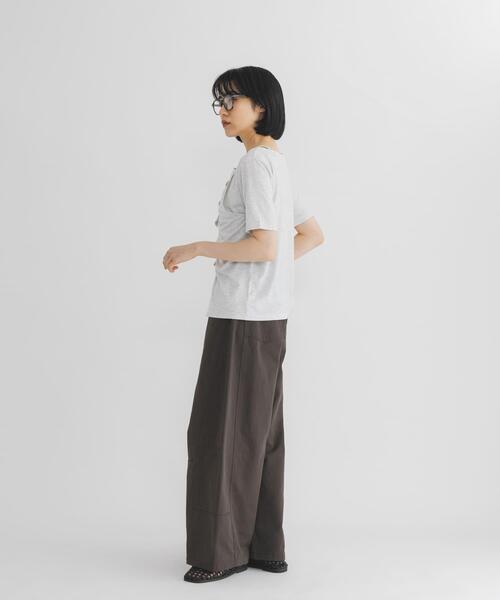 KBF（ケイビーエフ）の「アシメタックレイヤードTEE（Tシャツ/カットソー・レディース・オートミール/チャコールグレー/ピンク・ONE）」の17枚目の写真