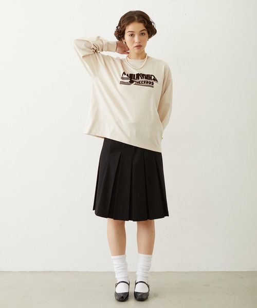 MILKFED.（ミルクフェド）の「LOGO FLOCK PRINT L/S TEE（Tシャツ/カットソー・レディース・ブラック/オフホワイト/オレンジ・M/L）」の7枚目の写真