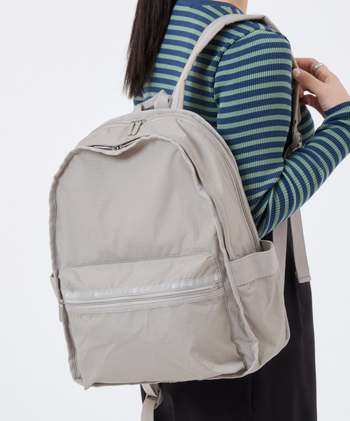 LeSportsac(レスポートサック)の「ROUTE BACKPACK ドリフトストーン(バックパック/リュック・レディース・グレー・FREE)」の2枚目の写真