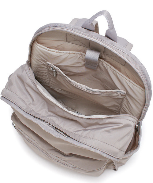 LeSportsac(レスポートサック)の「ROUTE BACKPACK ドリフトストーン(バックパック/リュック・レディース・グレー・FREE)」の8枚目の写真