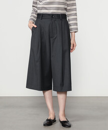nicholson&nicholson（ニコルソンアンドニコルソン）の「nicholson & nicholson | ワンタックショートパンツ WOMEN（その他パンツ）」