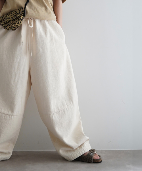 JOURNAL STANDARD LUXE（ジャーナルスタンダード　ラックス）の「MATEY’s ルーズデニムパンツ（その他パンツ・レディース・ブラック/ホワイト・FREE）」の21枚目の写真