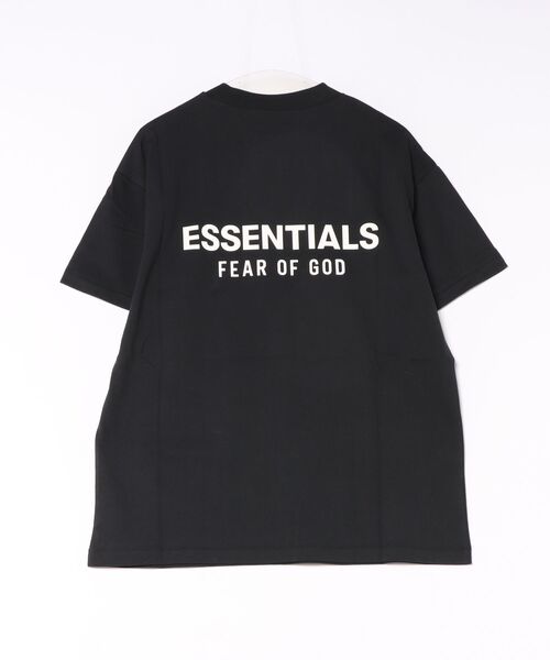 FOG ESSENTIALS(エフオージーエッセンシャルズ)の「【FOG ESSENTIALS】エッセンシャルズ BACK LOGO BOXY TEE SS ロゴ Tシャツ ラバープリント(Tシャツ/カットソー・メンズ・ブラック・XS/M/L/XL/S)」の2枚目の写真