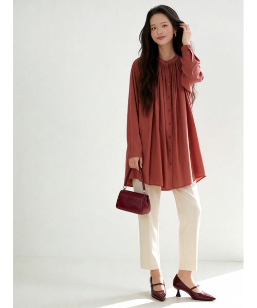 Sew loop(ソーループ)の「長袖ロング丈ギャザーたっぷりブラウス(シャツ/ブラウス・レディース・テラコッタ/マスタード/ライトグリーン/ライトブラウン・FREE)」の5枚目の写真
