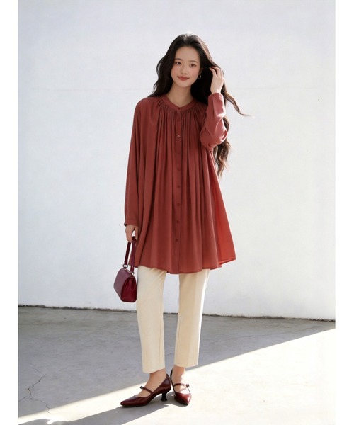 Sew loop(ソーループ)の「長袖ロング丈ギャザーたっぷりブラウス(シャツ/ブラウス・レディース・テラコッタ/マスタード/ライトグリーン/ライトブラウン・FREE)」の7枚目の写真