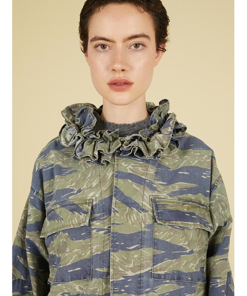 crinkle crinkle crinkle(クリンクルクリンクルクリンクル)の「【 crinkle crinkle crinkle 】 frill collar camo jacket / フリルカラーミリタリージャケット(ミリタリージャケット・レディース・ネイビー・X-LARGE)」の5枚目の写真