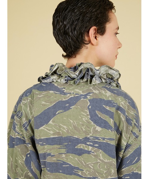 crinkle crinkle crinkle(クリンクルクリンクルクリンクル)の「【 crinkle crinkle crinkle 】 frill collar camo jacket / フリルカラーミリタリージャケット(ミリタリージャケット・レディース・ネイビー・X-LARGE)」の7枚目の写真