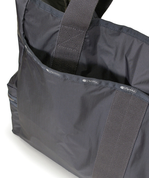 LeSportsac(レスポートサック)の「【Essential Collection×Naoko Okusa】URBAN TOTE2 シャドウグレーC(トートバッグ・レディース・グレー・FREE)」の7枚目の写真