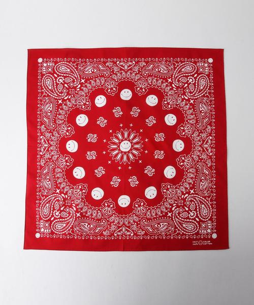 BEAUTY&YOUTH UNITED ARROWS（ビューティーアンドユースユナイテッドアローズ）の「【別注】BY JACKSON MATISSE バンダナ ◆（バンダナ/スカーフ・レディース・ホワイト/レッド/ブラック・FREE）」の3枚目の写真