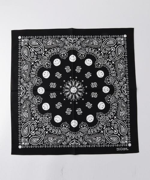 BEAUTY&YOUTH UNITED ARROWS（ビューティーアンドユースユナイテッドアローズ）の「【別注】BY JACKSON MATISSE バンダナ ◆（バンダナ/スカーフ・レディース・ホワイト/レッド/ブラック・FREE）」の2枚目の写真