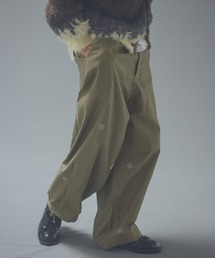 mp15541-studded rough backsatin wide military pt ワイドカーゴパンツ(AP2628009)