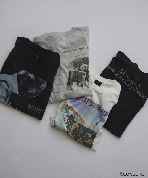 JOURNAL STANDARD relume(ジャーナルスタンダード レリューム)の「Bill Evans / ビル・エヴァンス 別注 グラフィック ロンT(Tシャツ/カットソー・メンズ・ブラック/ホワイト/ブラック系その他/グレー・LARGE/MEDIUM)」の22枚目の写真