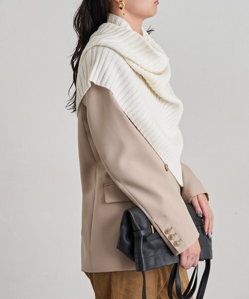 LOUNGEDRESS(ラウンジドレス)の「《マルチWAY》スヌード 秋服(ニット/セーター・レディース・キャメル/オフホワイト/グレー・FREE)」の5枚目の写真