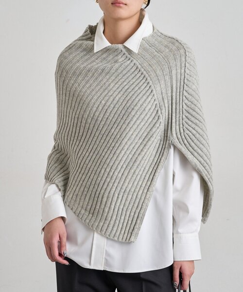 LOUNGEDRESS(ラウンジドレス)の「《マルチWAY》スヌード 秋服(ニット/セーター・レディース・キャメル/オフホワイト/グレー・FREE)」の12枚目の写真