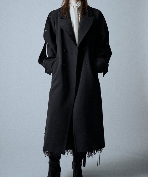UJOH(ウジョー)の「【UJOH HOMME/ウジョー】Open Sleeve Coat / U734-C04-900(ダウンジャケット/コート・メンズ・ブラック・4)」の3枚目の写真