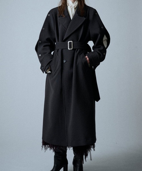 UJOH(ウジョー)の「【UJOH HOMME/ウジョー】Open Sleeve Coat / U734-C04-900(ダウンジャケット/コート・メンズ・ブラック・4)」の8枚目の写真
