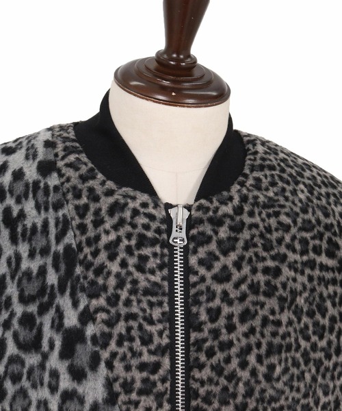 GLIMCLAP(グリムクラップ)の「mj11988-Dual-Leopard Shaggy Bomber Jacket ボンバージャケット(212-046-gla-cg)(ミリタリージャケット・メンズ・ベージュ/グレー・L/M/S)」の22枚目の写真