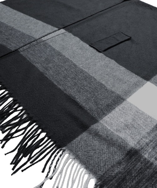 Ruze(ルゼ)の「Monochrome check poncho/モノクロームニットポンチョ(ポンチョ・レディース・ブラック・FREE)」の20枚目の写真
