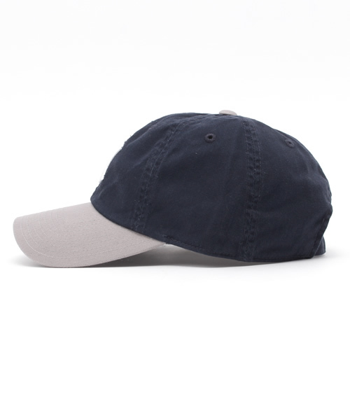 ONSPOTZ(オンスポッツ)の「AMERICAN NEEDLE STRAPBACK CAP NEW YORK YANKEES BLEACHER SEAT NAVY(キャップ・メンズ・ネイビー・FREE)」の2枚目の写真