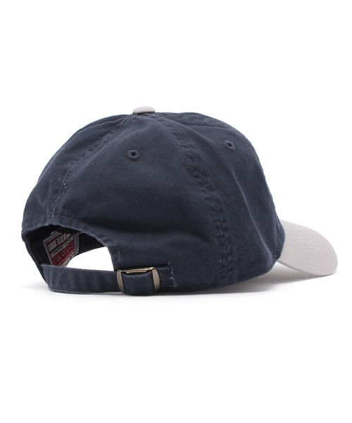 ONSPOTZ(オンスポッツ)の「AMERICAN NEEDLE STRAPBACK CAP NEW YORK YANKEES BLEACHER SEAT NAVY(キャップ・メンズ・ネイビー・FREE)」の3枚目の写真