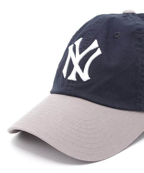ONSPOTZ(オンスポッツ)の「AMERICAN NEEDLE STRAPBACK CAP NEW YORK YANKEES BLEACHER SEAT NAVY(キャップ・メンズ・ネイビー・FREE)」の5枚目の写真
