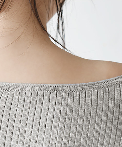 Luz Llena (philter)（ラズレナ　フィルター）の「リブ編みボートネックニットトップス（ニット/セーター・レディース・ネイビー/アイボリー/グレー・MEDIUM）」の12枚目の写真