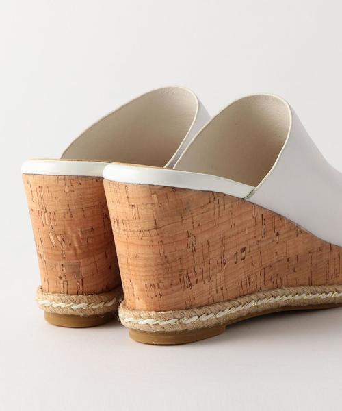 ODETTE E ODILE（オデットエオディール）の「OFC ディープラインミュールウェッジ サンダル80（サンダル・レディース・ホワイト/ブラック/ブラウン/シルバー/ゴールド/グレー・37/35/36）」の15枚目の写真