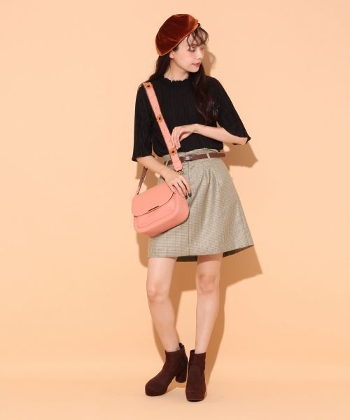 Heather(ヘザー)の「ハイネックランダムプリーツ5分袖(Tシャツ/カットソー・レディース・アイボリー/ブラック/ピンク系その他・FREE)」の13枚目の写真