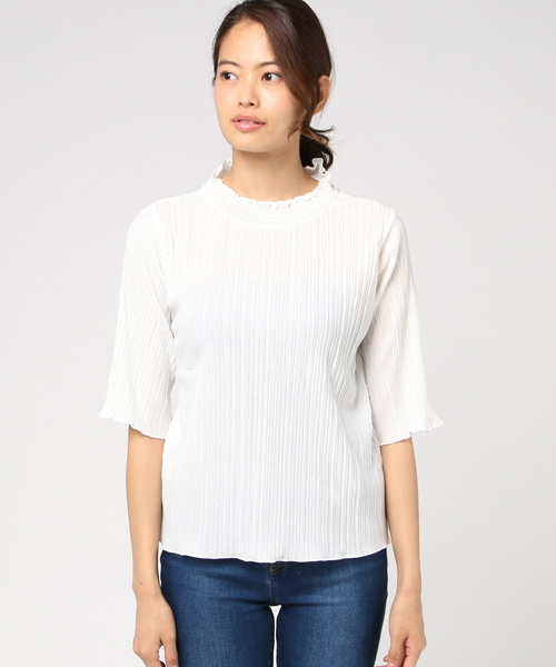 Heather(ヘザー)の「ハイネックランダムプリーツ5分袖(Tシャツ/カットソー・レディース・アイボリー/ブラック/ピンク系その他・FREE)」の4枚目の写真