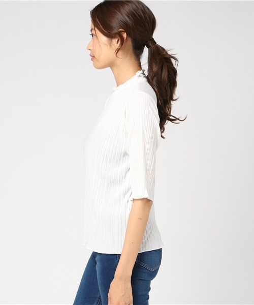 Heather(ヘザー)の「ハイネックランダムプリーツ5分袖(Tシャツ/カットソー・レディース・アイボリー/ブラック/ピンク系その他・FREE)」の5枚目の写真