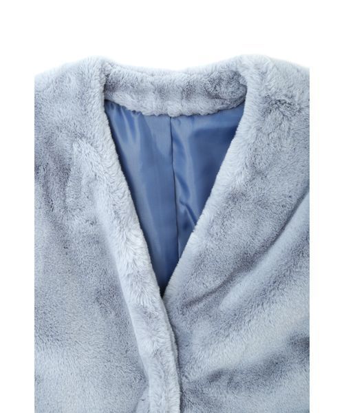 NATURAL BEAUTY BASIC（ナチュラルビューティーベーシック）の「フェイクファーブルゾン（ブルゾン・レディース・ブルー/キャメル・MEDIUM/SMALL）」の12枚目の写真