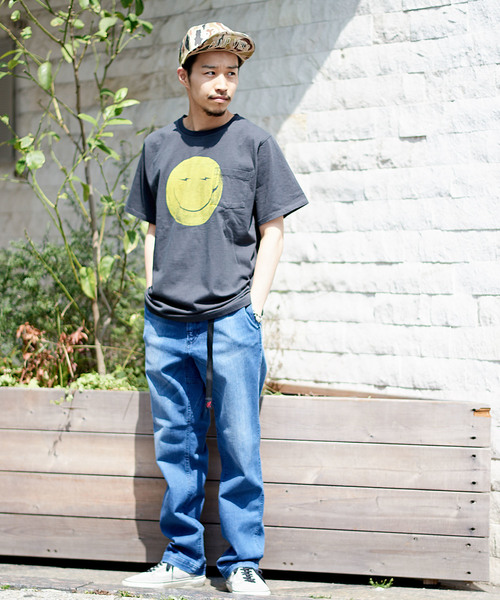 Lightning Bolt(ライトニングボルト)の「【LIGHTNING BOLT/ライトニングボルト】× Matthew Allen スマイリーTシャツ(Tシャツ/カットソー・メンズ・ブラック/ホワイト・M/L)」の4枚目の写真