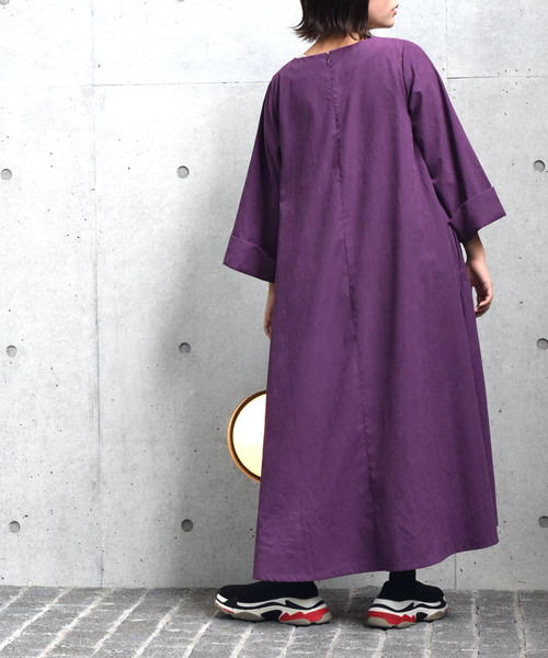 w closet(ダブルクローゼット)の「バックロングAラインワンピース_(ワンピース・レディース・オレンジ/パープル/ブラウン・FREE)」の13枚目の写真