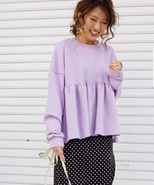 M y u(ミュー)の「裾フレア裏毛プルオーバー(Tシャツ/カットソー・レディース・ブラック/カーキ/ボルドー/パープル/グレイッシュベージュ/アイボリー/グレー/サックスブルー・M)」の7枚目の写真