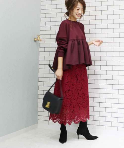 M y u(ミュー)の「裾フレア裏毛プルオーバー(Tシャツ/カットソー・レディース・ブラック/カーキ/ボルドー/パープル/グレイッシュベージュ/アイボリー/グレー/サックスブルー・M)」の15枚目の写真