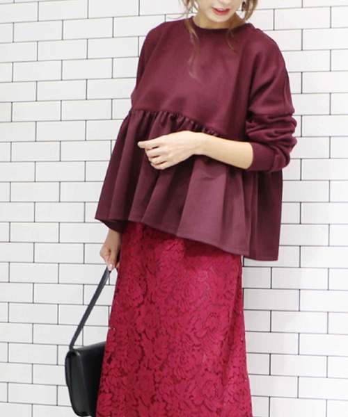 M y u(ミュー)の「裾フレア裏毛プルオーバー(Tシャツ/カットソー・レディース・ブラック/カーキ/ボルドー/パープル/グレイッシュベージュ/アイボリー/グレー/サックスブルー・M)」の19枚目の写真