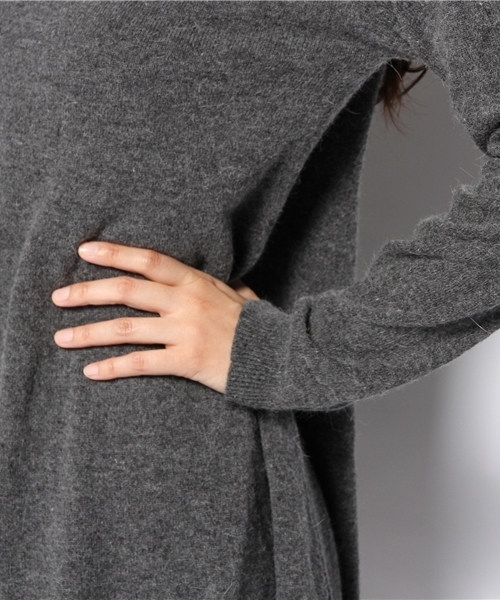 Ray BEAMS(レイビームス)の「◎□Ray BEAMS / クルーネックフレアーニットワンピース(ワンピース・レディース・オフホワイト/グレー/インディゴブルー/ベージュ・ONE SIZE)」の10枚目の写真