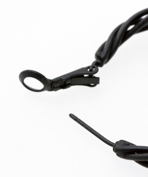 カヤ（カヤ）の「【カヤ】重ねねじりフープピアス（ピアス（両耳用）・レディース・ブラック/シルバー/ゴールド・FREE）」の5枚目の写真