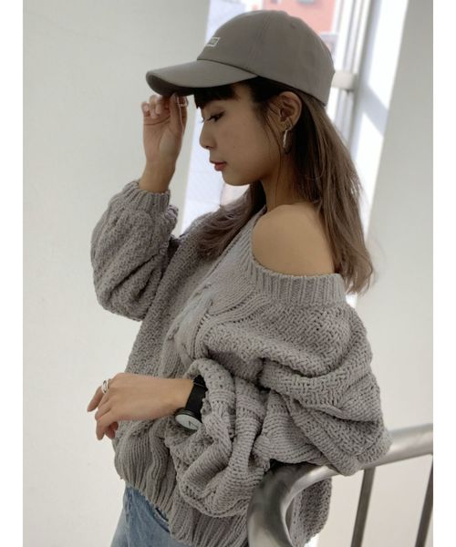 GYDA(ジェイダ)の「ボリュームスリーブニットTOPS(ニット/セーター・レディース・ベージュ/カーキ/ピンク・FREE)」の11枚目の写真