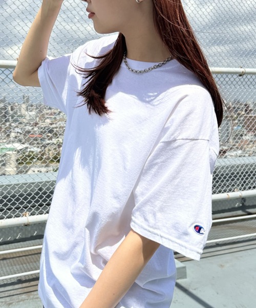 Champion Authentic T-SHIRTS — полупривычная футболка с коротким рукавом, коллекция Magnum