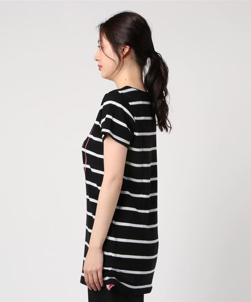 ROXY（ロキシー）の「ロキシー SURF CLUB（Tシャツ/カットソー・レディース・ホワイト/ブラック/ネイビー・S/M/L）」の4枚目の写真