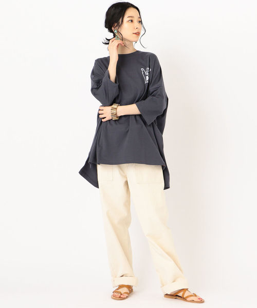 SHIPS(シップス)の「カレッジビッグTee(Tシャツ/カットソー・レディース・オフホワイト/ダークグレー/ネイビー・ONE SIZE)」の7枚目の写真