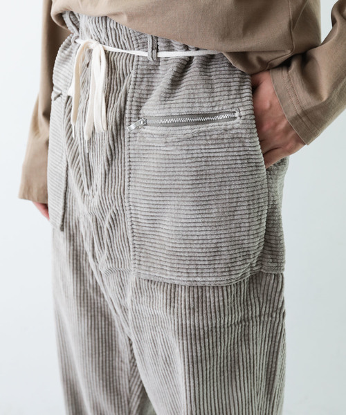 ATTACHMENT（アタッチメント）の「コットンコーデュロイ　バギーパンツ（その他パンツ・メンズ・ライトベージュ/グリーン系その他/ダークベージュ・1/2/3）」の21枚目の写真
