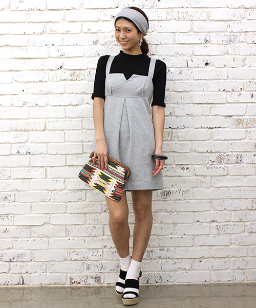 mystic(ミスティック)の「ミニ裏毛キャミワンピース(ワンピース・レディース・ブラック/ライトグレー/ブルー・フリ-)」の2枚目の写真