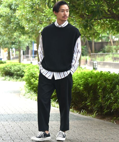 SHIPS（シップス）の「SU: SOLOTEX（R) ワイドテーパード イージーパンツ ■（その他パンツ・メンズ・ネイビー/ブラック/チャコールグレー・S/M/L）」の11枚目の写真