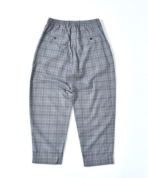 SHIPS（シップス）の「SU: SOLOTEX（R) ワイドテーパード イージーパンツ ■（その他パンツ・メンズ・ネイビー/ブラック/チャコールグレー・S/M/L）」の6枚目の写真