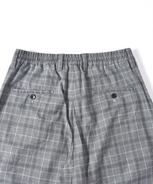 SHIPS（シップス）の「SU: SOLOTEX（R) ワイドテーパード イージーパンツ ■（その他パンツ・メンズ・ネイビー/ブラック/チャコールグレー・S/M/L）」の7枚目の写真